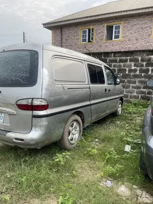 Hyundai H-100 2003 Grey