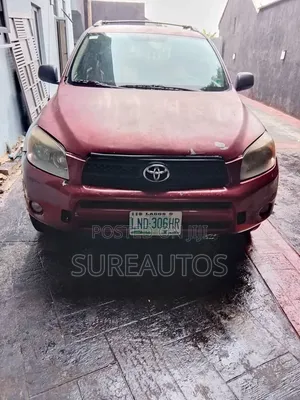 Toyota RAV4 2008 Red