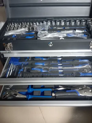 108pc Tool With Metal Box
