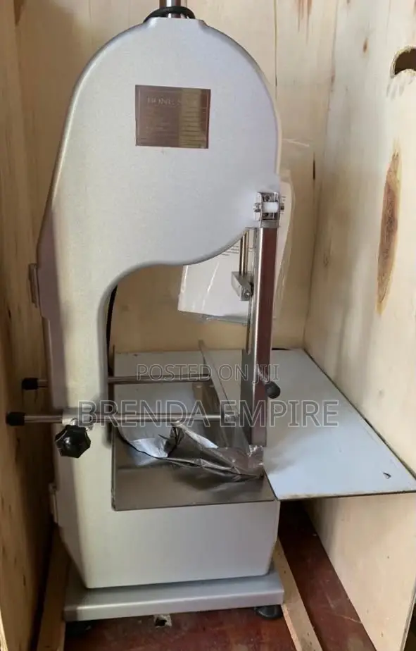 J 210 Bonesaw Machine