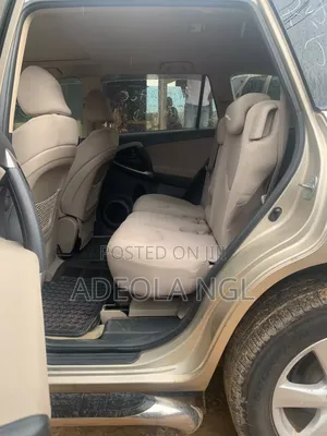 Toyota RAV4 2007 Gold