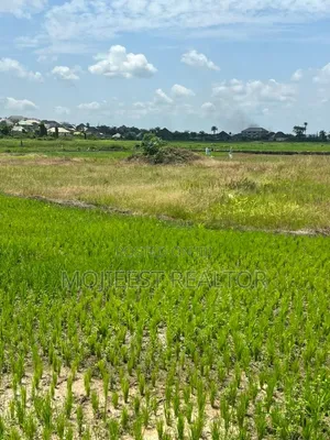 900sqm Land