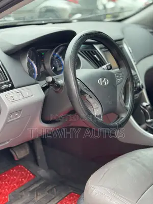 Hyundai Sonata Limited Sedan FWD (2.4L 4cyl 6A) 2013 Gray