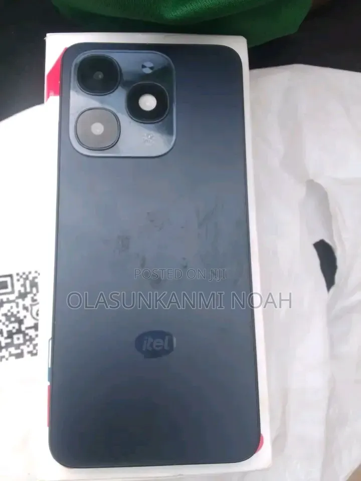 Itel A90 64 GB Blue