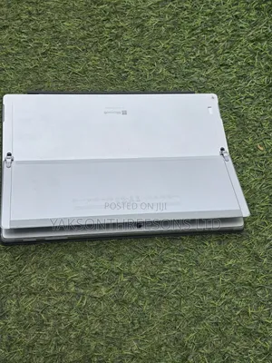 Laptop Microsoft Surface Laptop 5 16GB Intel Core i7 SSD 512GB