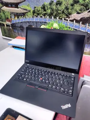 Laptop Lenovo ThinkPad E15 16GB Intel Core i7 SSD 512GB