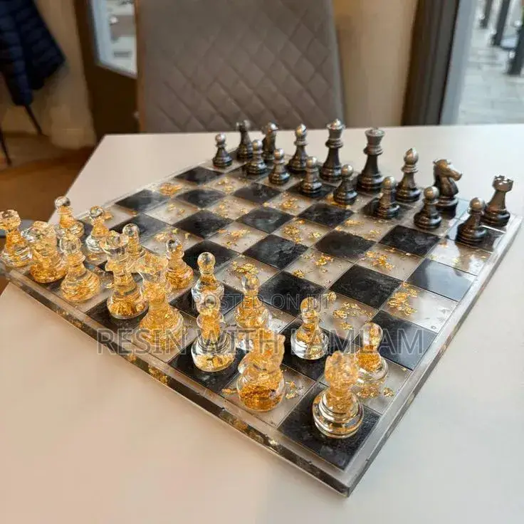 Luxury Handmade Resin Chess Board With Premium Chess Pieces