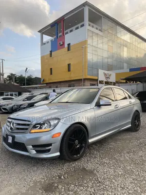 Mercedes-Benz C300 2013 Silver