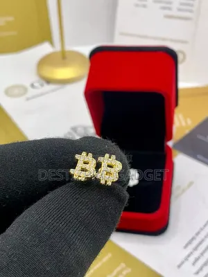 VVS Moissanite Diamond Unisex Bitcoin Shape Earrings