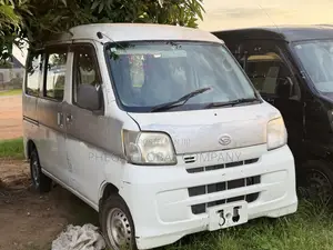 Daihatsu Hijet 2010 White