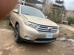 Toyota Highlander Sport 2008 Gold