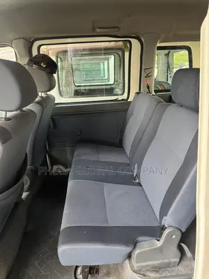 Daihatsu Hijet 2010 White