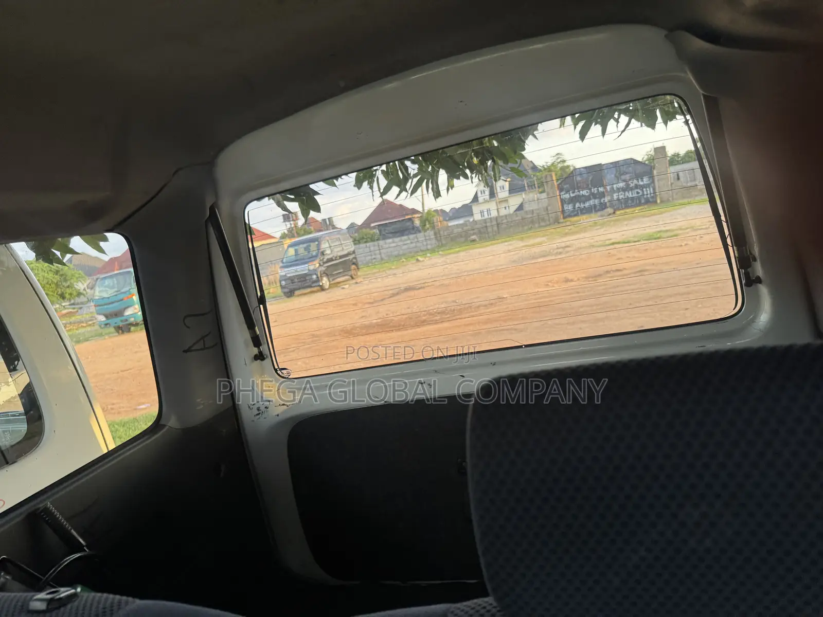 Daihatsu Hijet 2010 White