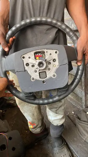 Direct Tokunbo Steering Wheel for Ford F-150 (2010 Model)
