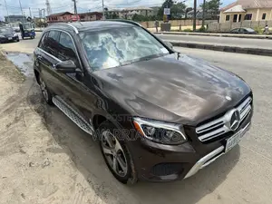 Mercedes-Benz GLC-Class 2017 Brown