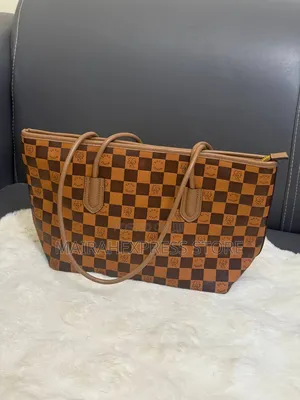 Checkmate Luxe Large Capacity Tote Bag