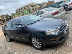 Volkswagen Passat 2.0T FSi Sportline Tiptronic 2010 Gray