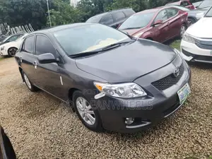 Toyota Corolla 2010 Gray