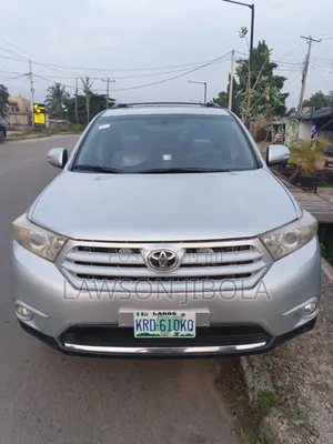 Toyota Highlander 2012 Silver
