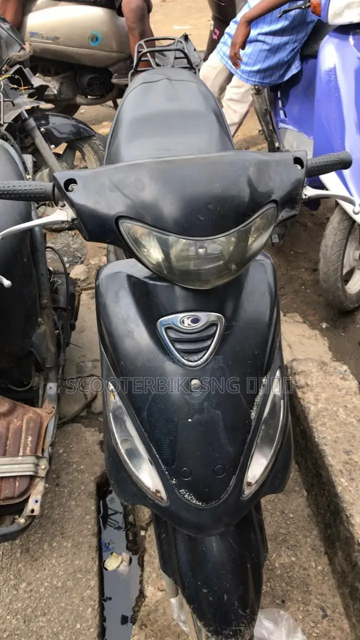 Kymco 2015 Gray