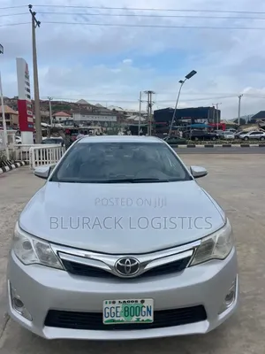 Toyota Camry LE 4dr Sedan (2.5L 4cyl 6A) 2014 Silver
