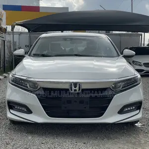 Honda Accord 2019 White