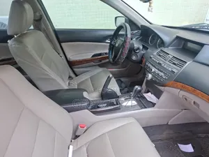 Honda Accord 2011 Gray
