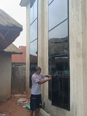 Aluminum Frameless Fixing and Open Window