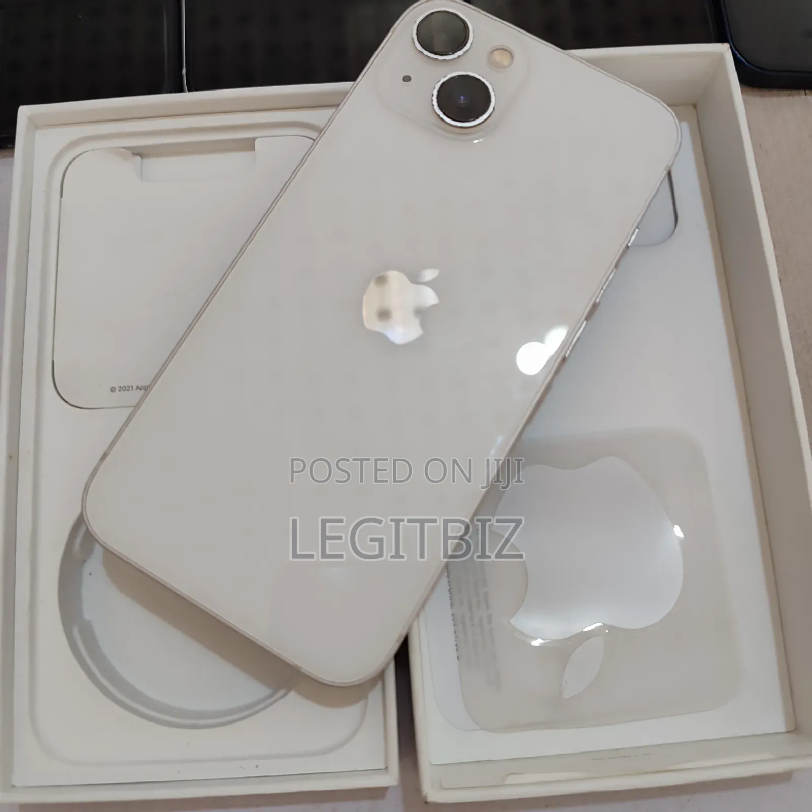Apple iPhone 13 256 GB White