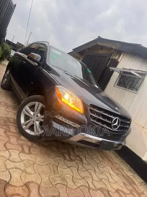 Mercedes-Benz M Class 2013 Black