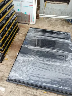 Frameless Window With Net and Burglary