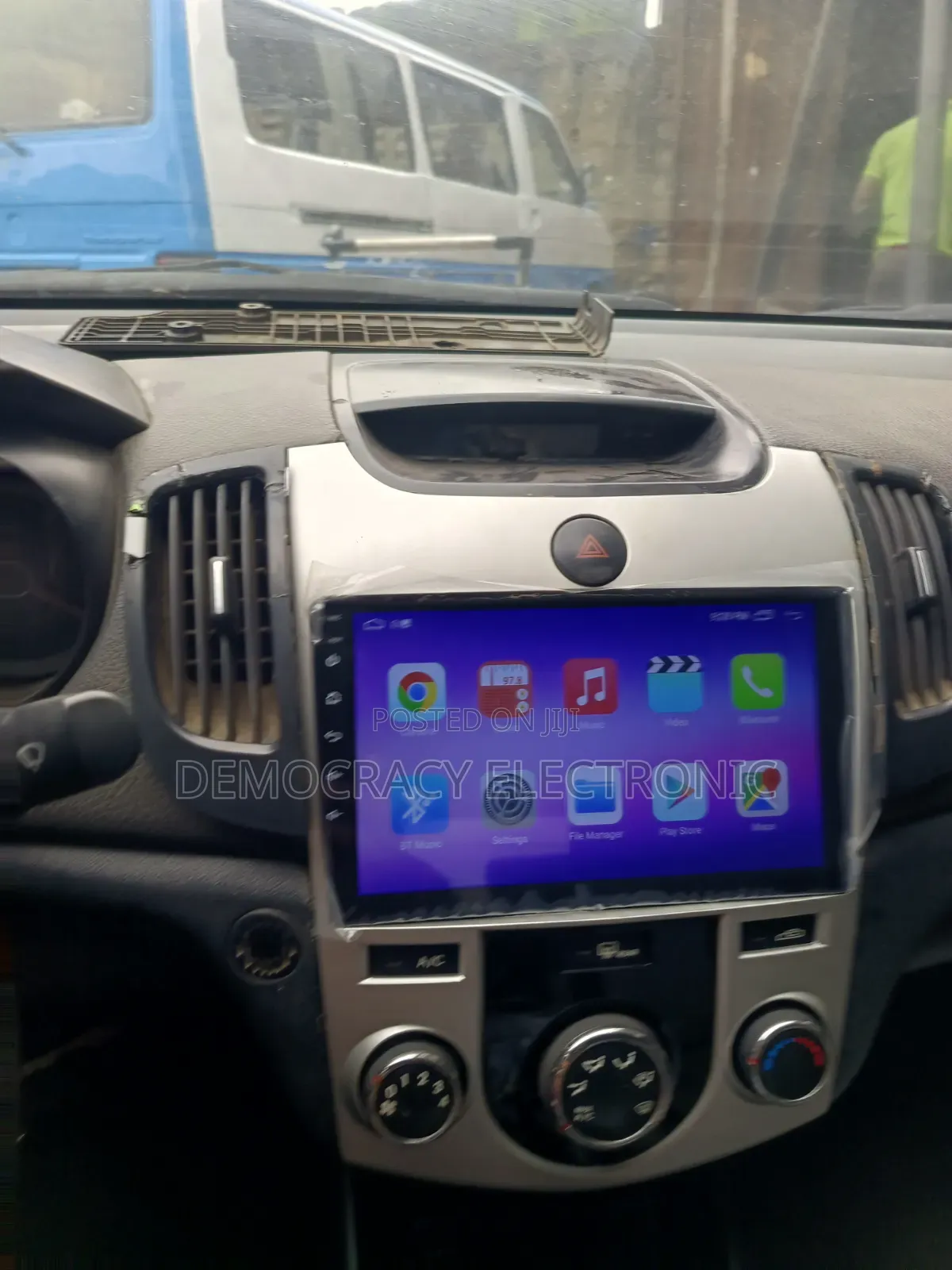 Kia Cerato 2008/2012 Android Screen With GPS Navigation System (Map)