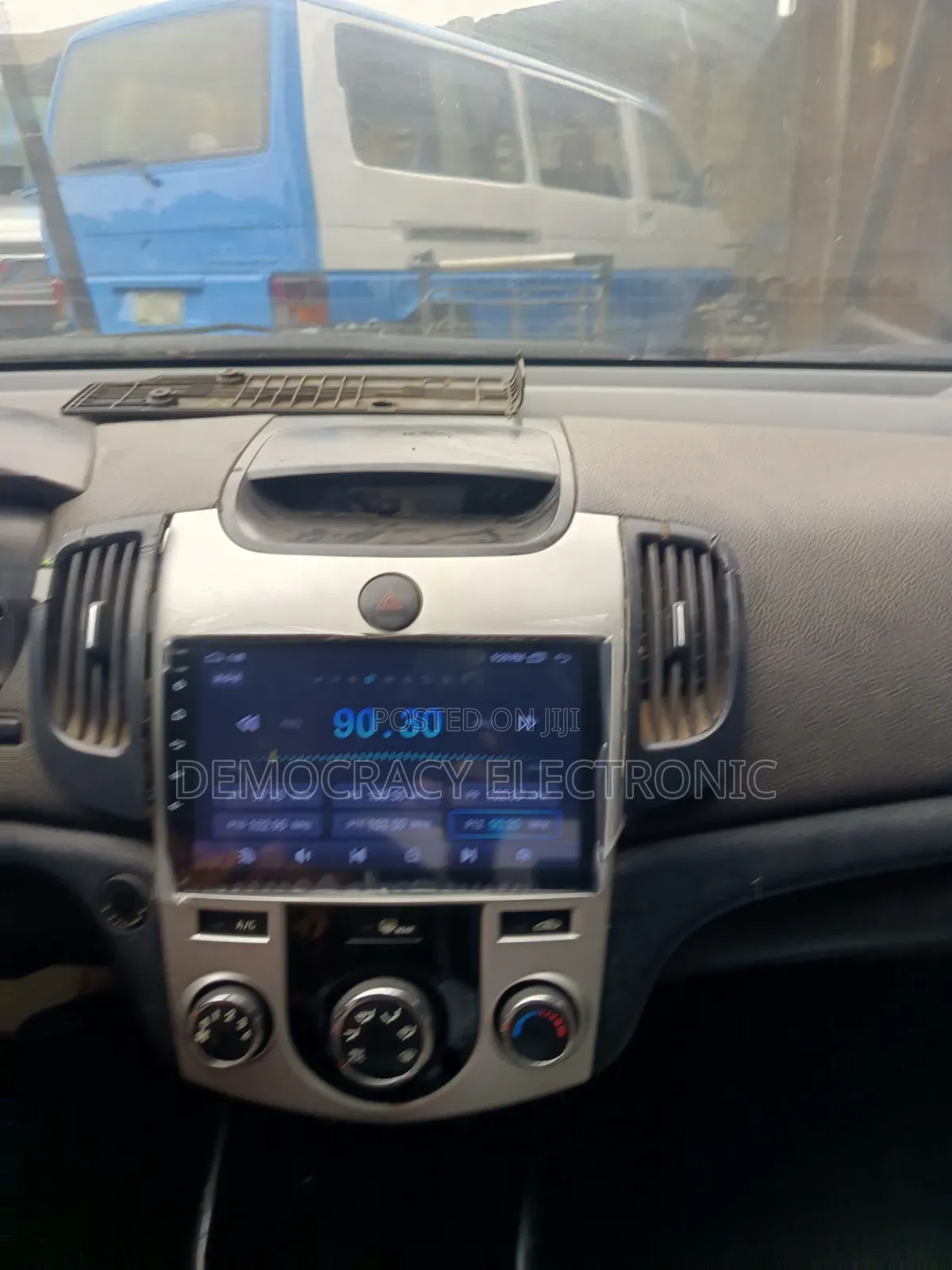 Kia Cerato 2008/2012 Android Screen With GPS Navigation System (Map)