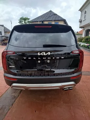 Kia Telluride 3.8 AWD 2022 Black