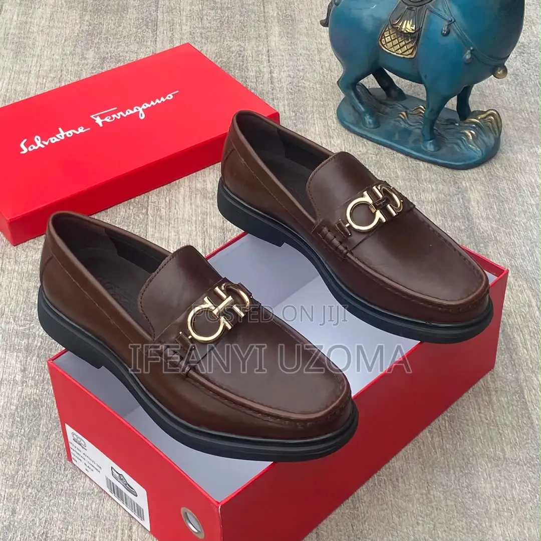 Ferragamo Quality Leather Men Shoe