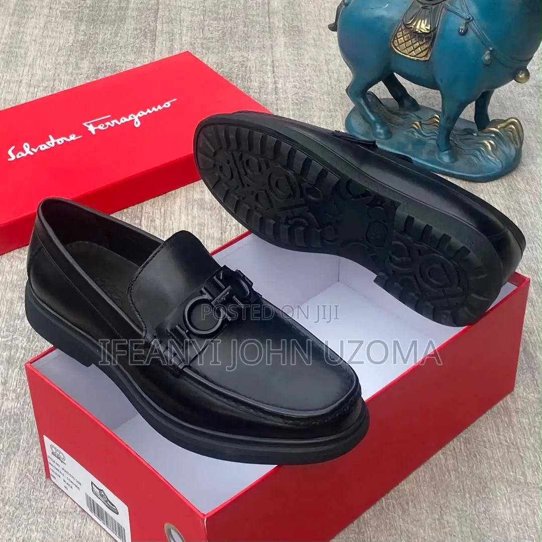Ferragamo Quality Leather Men Shoe