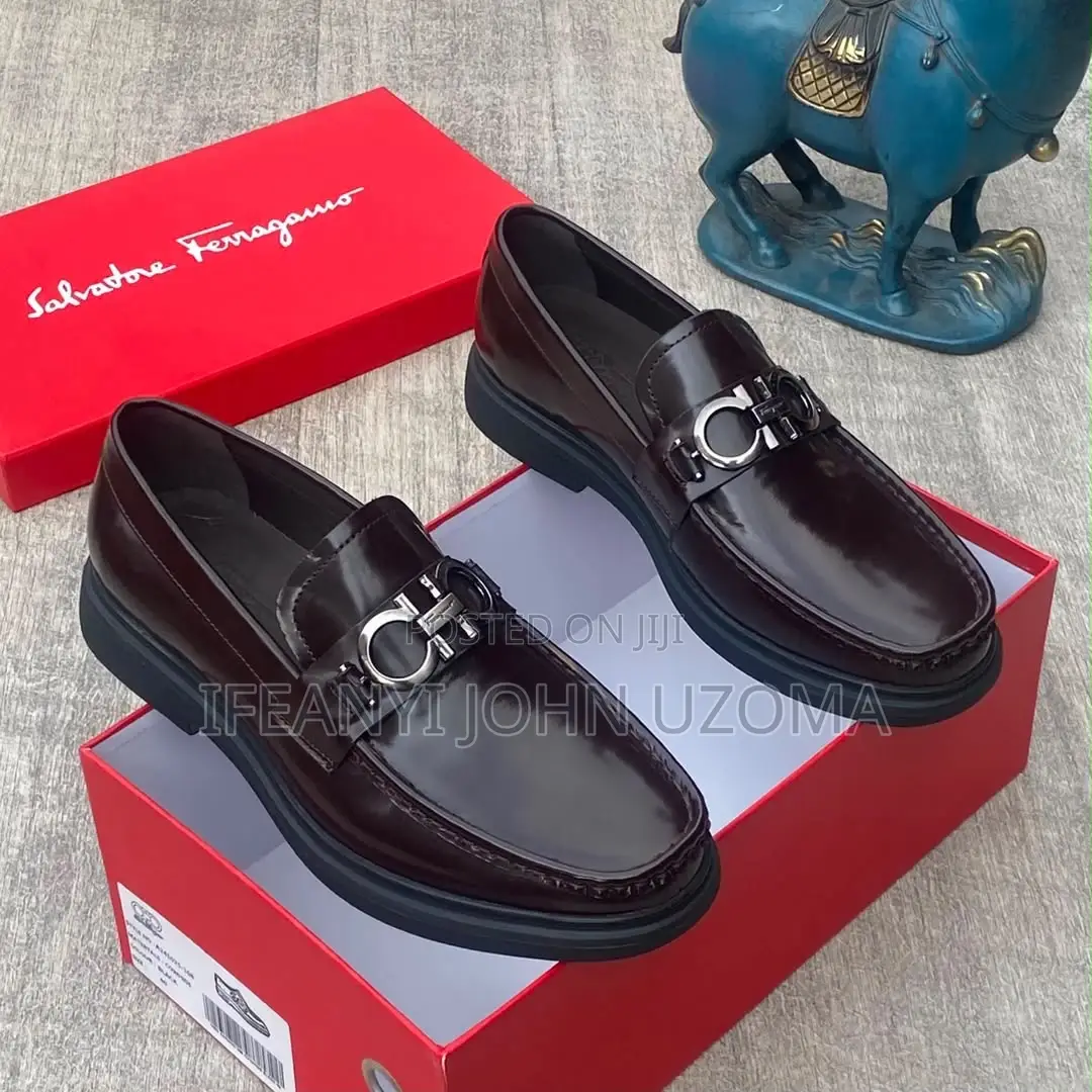 Ferragamo Quality Leather Men Shoe