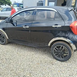 Kia Picanto 2015 Black