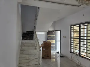 3bdrm Duplex in Akure for sale