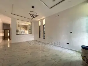 4bdrm Duplex in Ikota for rent