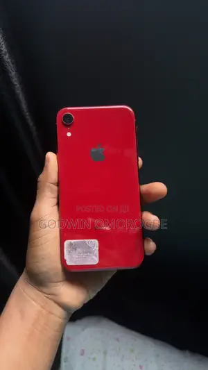 Apple iPhone XR 64 GB Red