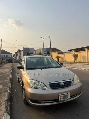 Toyota Corolla CE 2006 Gold