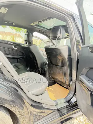 Mercedes-Benz E400 2015 Black