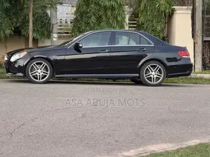 Mercedes-Benz E400 2015 Black