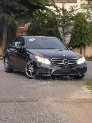 Mercedes-Benz E400 2015 Black