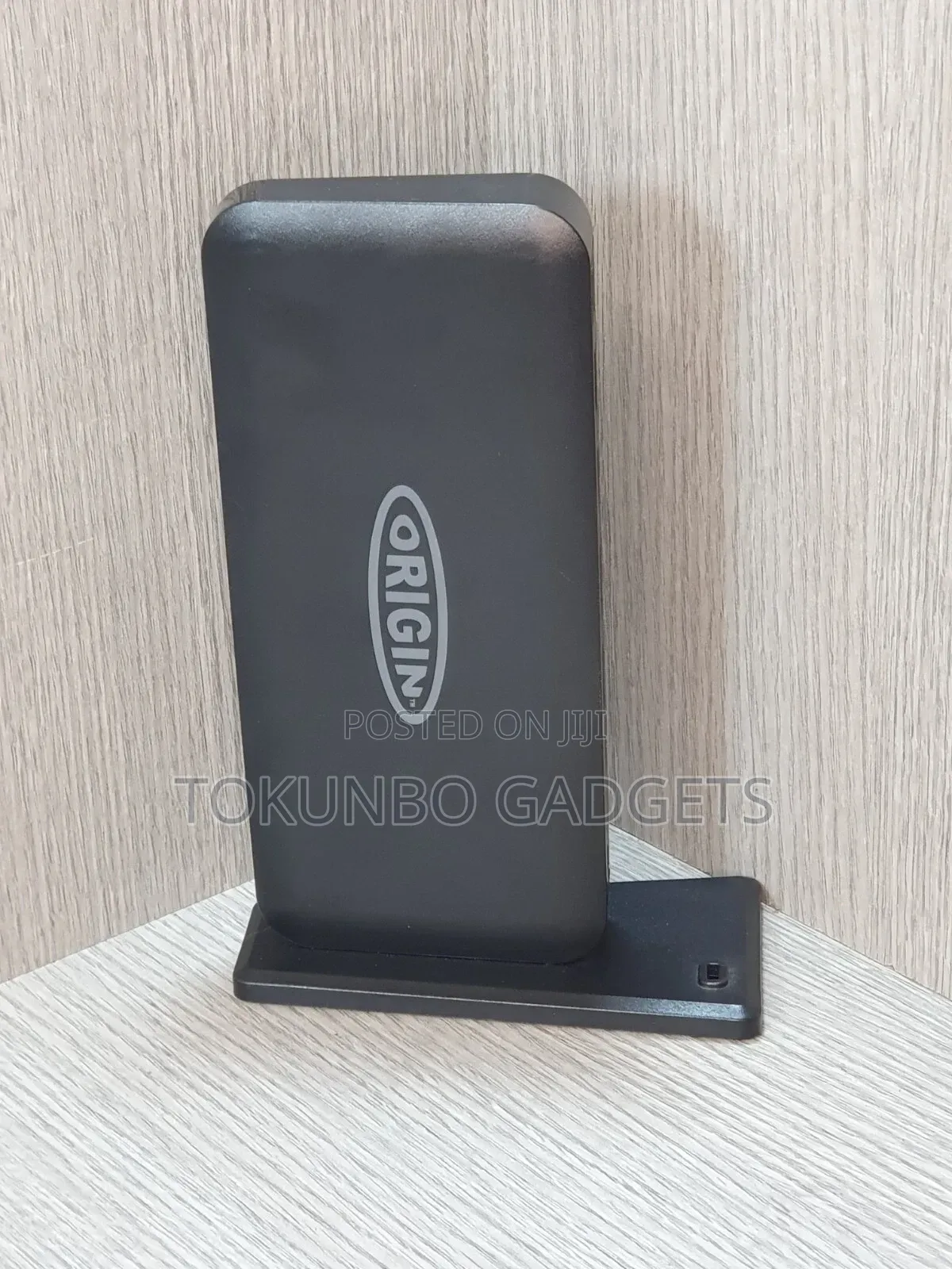 Origin USB-C DP1.4 MST Triple Video Docking Station