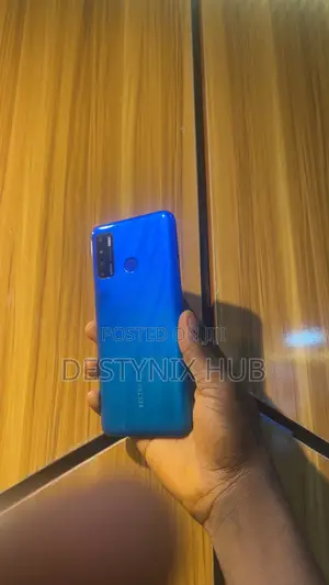 Tecno Spark 5 32 GB Blue