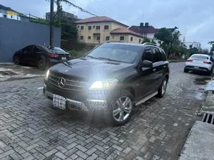 Mercedes-Benz M Class 2012 Black