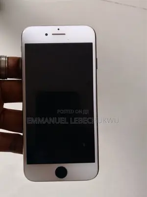Apple iPhone 7 128 GB White