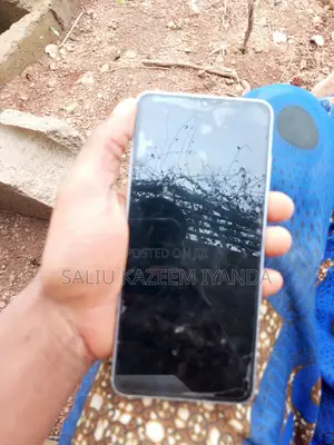 Samsung Galaxy A06 128 GB White